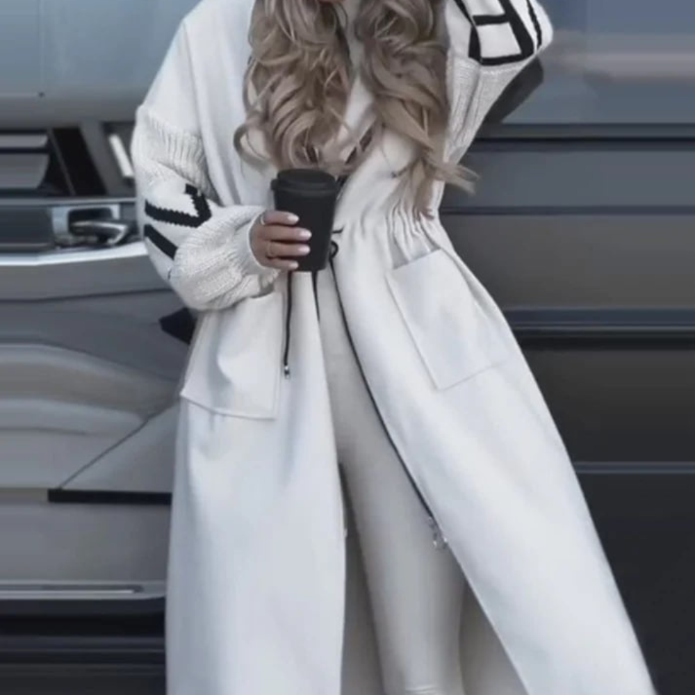 Talia – Elegante Nordic Knit Kapuzenjacke für Damen