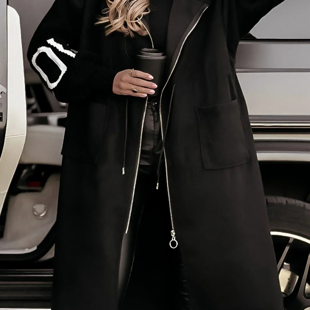 Talia – Elegante Nordic Knit Kapuzenjacke für Damen