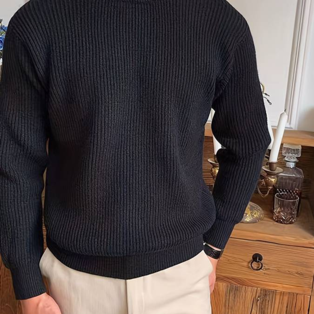 VALDES – Eleganter Herren-Strickpullover in Weiß mit feiner Rippstruktur