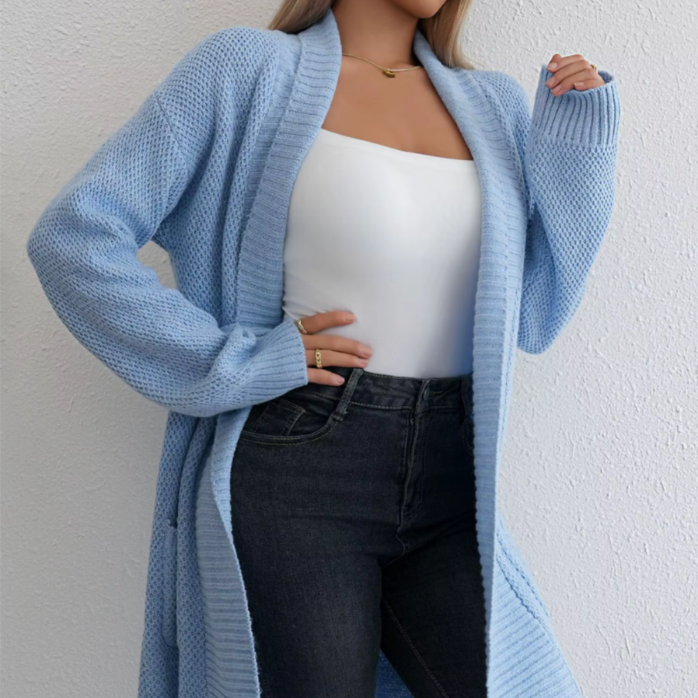 Eliara – Cardigan Schlicht Elegant in Beige