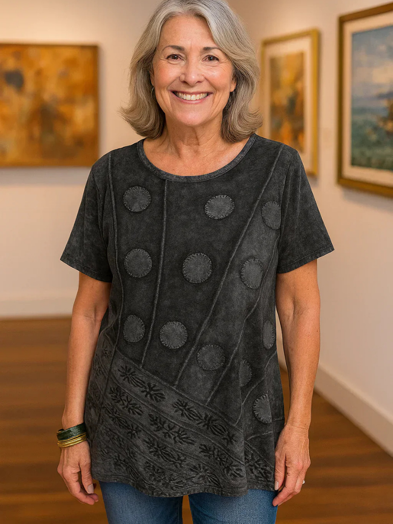 LUNA – Künstlerisches Oberteil mit Sanft Fließender Silhouette